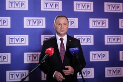 Amerykański polityk: Odwołać wizytę Dudy. On promuje straszliwe, homofobiczne stereotypy