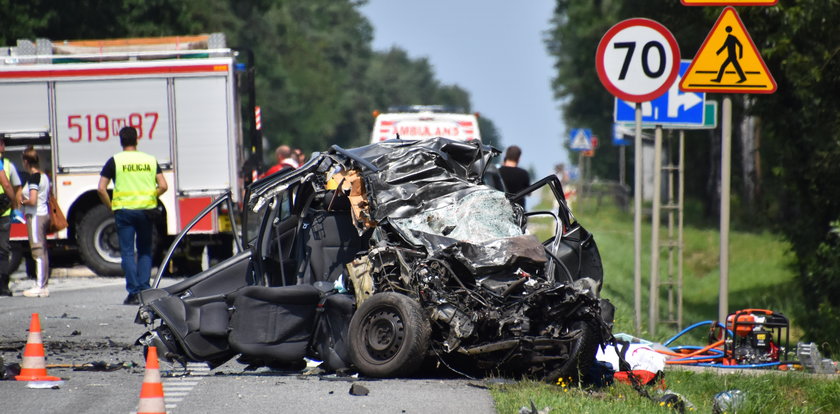 Wypadków na polskich drogach było mniej, ale były bardziej tragiczne