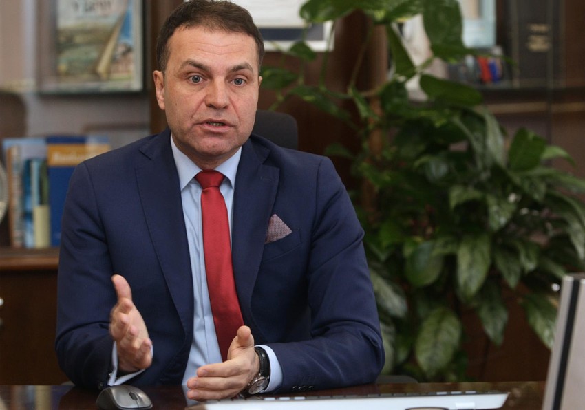 Vladimir Vasić: Pad euribora ima i dobru i lošu stranu