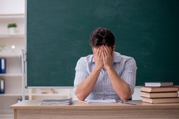 Polska szkoła to szkoła braku. Oto czemu młodzi nauczyciele z niej uciekają