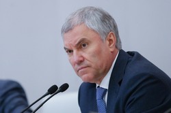 Wołodin radził Putinowi ostrą grę z Zachodem. "Eksport chaosu za granicę"