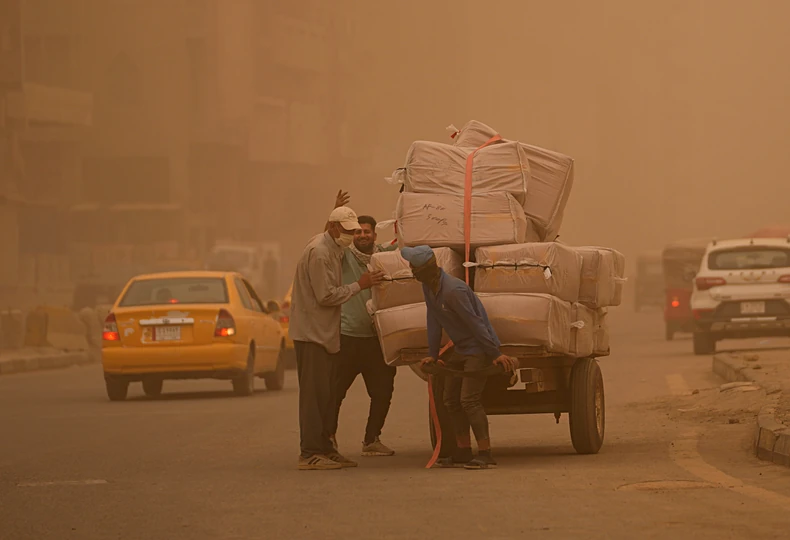 Peščana oluja u Iraku - Bagdad
