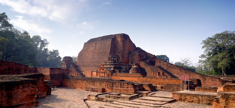 „Wielki klasztor” - stanowisko archeologiczne mahavihara Nalanda