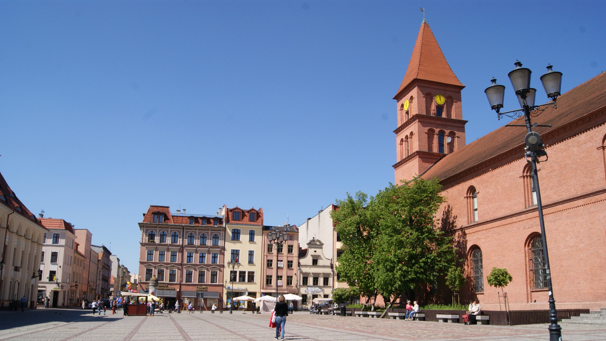 Samorząd Torunia podpisał umowę z ośmioma podmiotami, wspólnie z którymi będzie ubiegał się o dofinansowanie na konserwację 14 obiektów na Starówce. Są wśród nich Dom Mikołaja Kopernika, mur fosy Zamku Krzyżackiego oraz cztery kościoły.