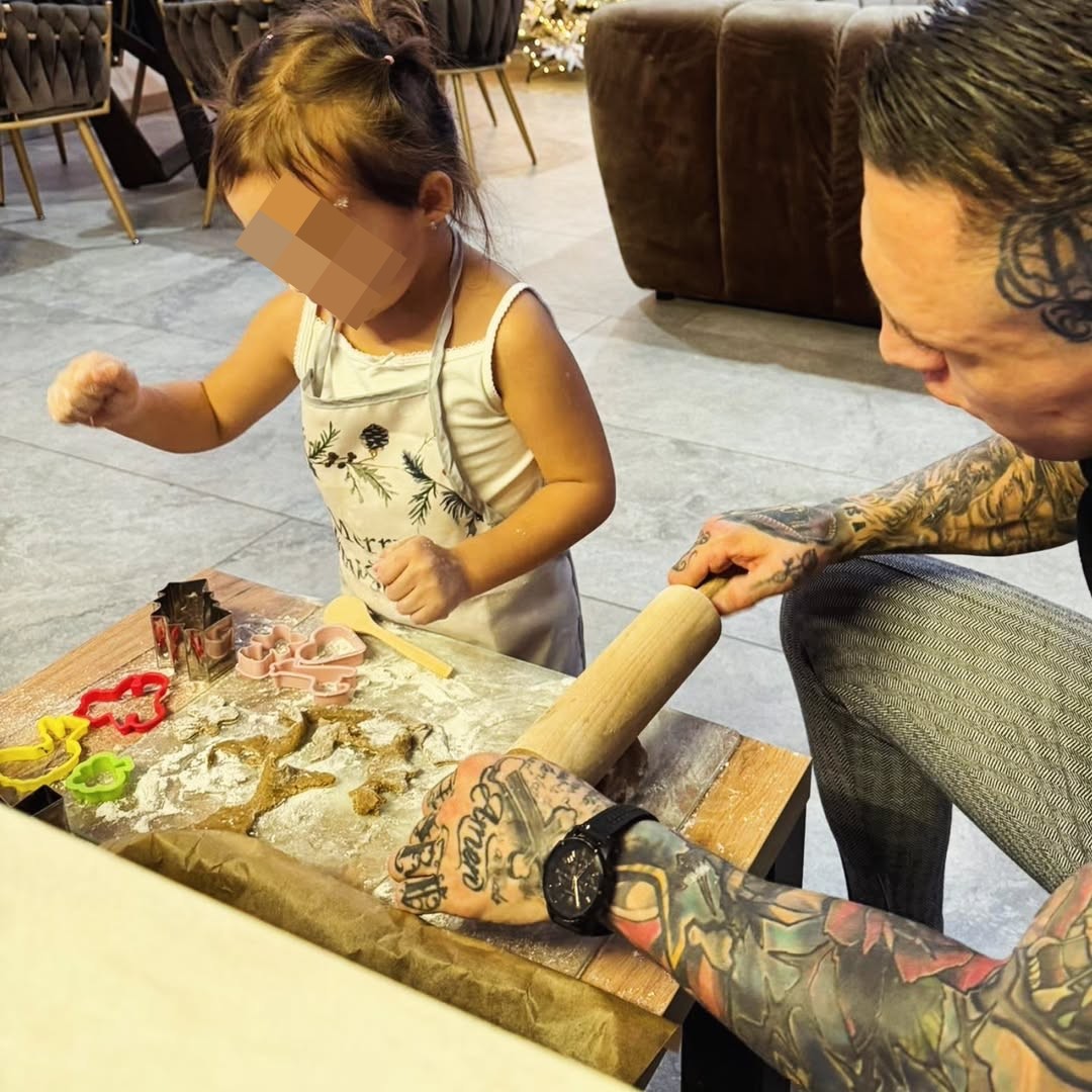 Gábor Boráros s dcérkou Zorou. 