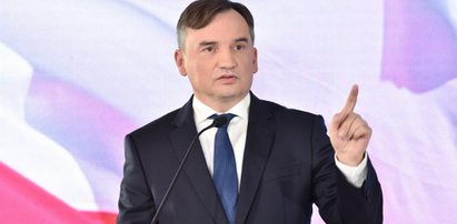 Zbigniew Ziobro się zbroi? Nie uwierzysz, ile minister sprawiedliwości wydał na broń