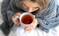 Co tydzień zjadamy nawet 5 gramów mikroplastiku. Czym to grozi?