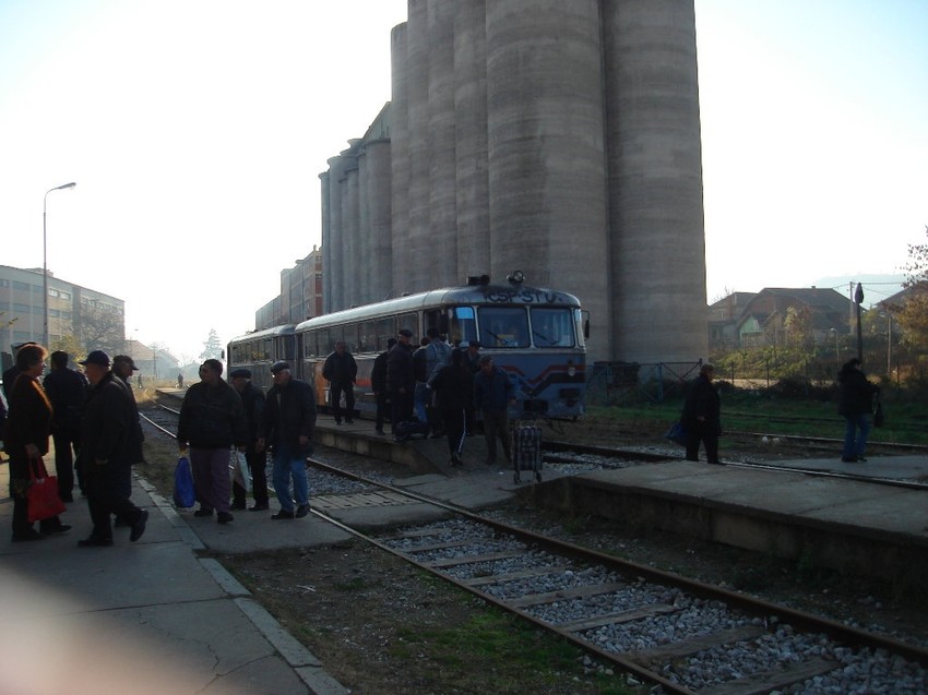 U šinobusu bilo puno starih i dece