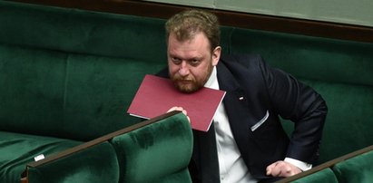 Szumowski o swoim majątku. Ile zarabia minister?