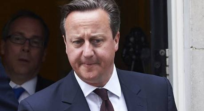 PM Cameron 'gravely concerned' by crisis in Northern Ireland