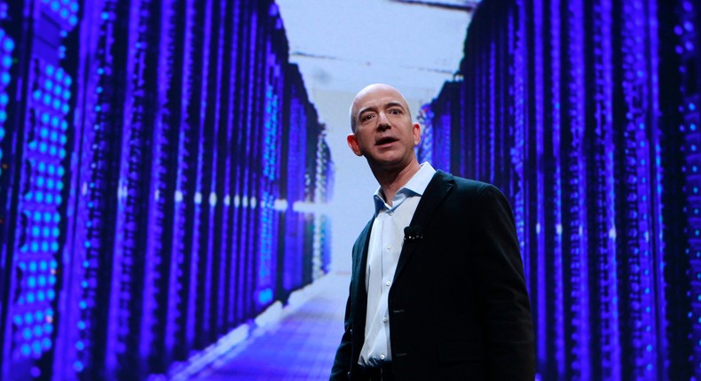 Amazon delivers a huge earnings beat heading into Jeff Bezos' final ...