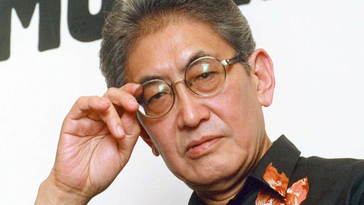 Zmarł japoński reżyser filmowy Nagisa Oshima, twórca filmu "Imperium zmysłów" (1976) - poinformowała we wtorek japońska telewizja NHK. Miał 80 lat. Zmarł na zapalenie płuc w szpitalu w Kanagawa na południu Tokio.
