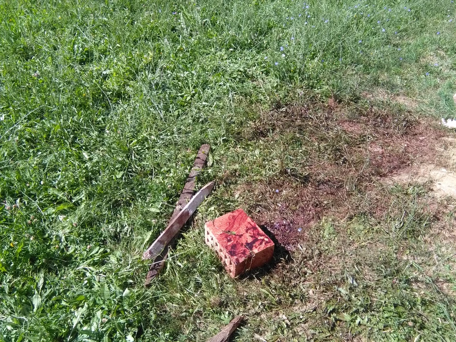 Tragovi krvi na mestu napada