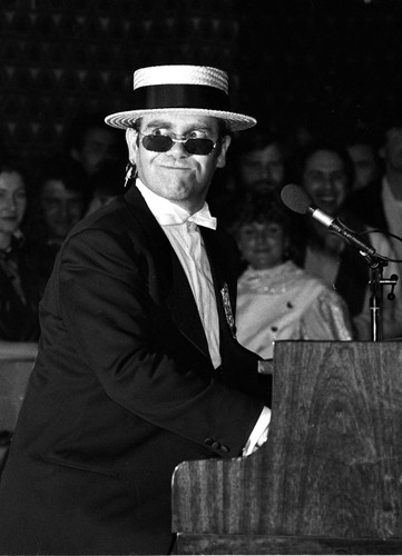 Elton John w 1983 roku