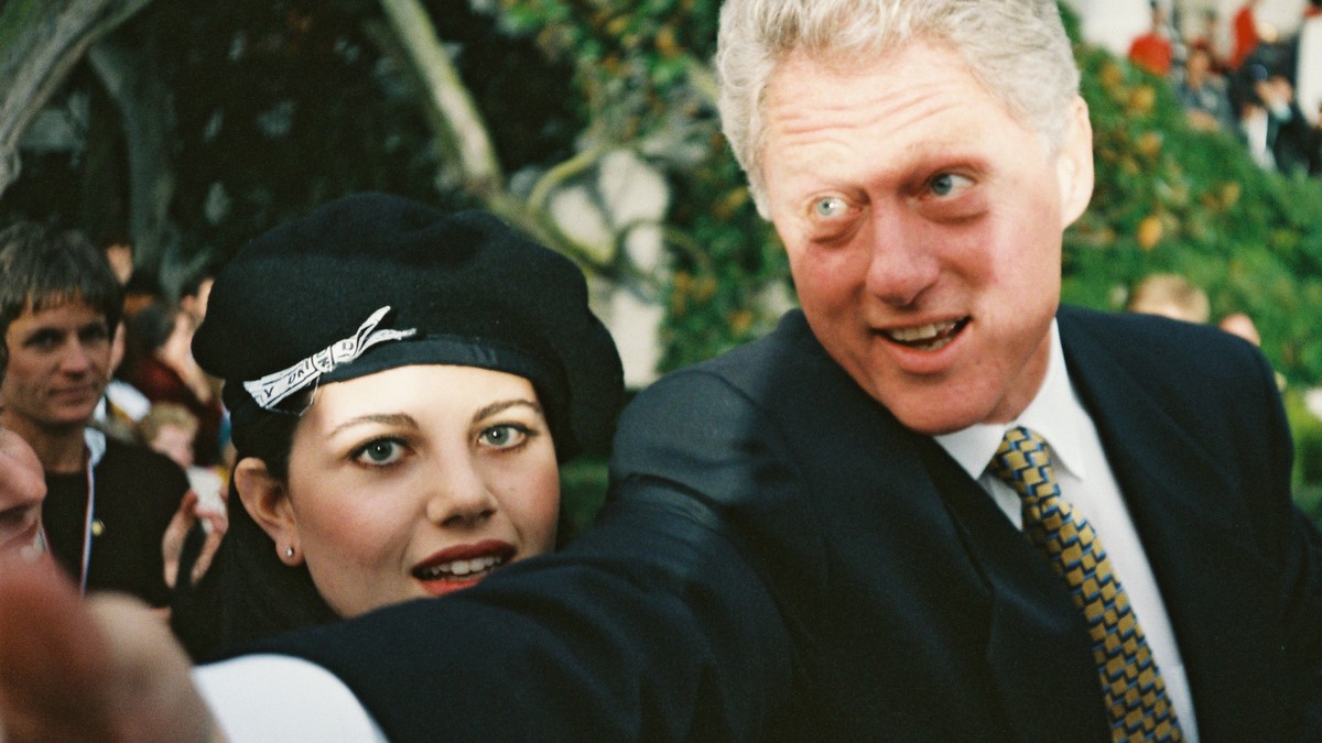 Monika Levinski promenila lični opis: Nekad buckasta crnka danas izgleda neprepoznatljivo