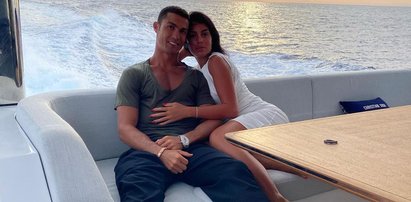 Cristiano Ronaldo i Georgina Rodriguez pokazali najmłodszą córeczkę. Zdjęcie niesie się po sieci