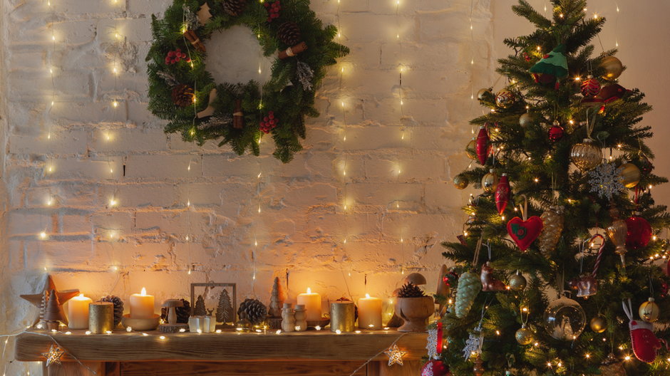 Efektowne dekoracje świąteczne do domu 