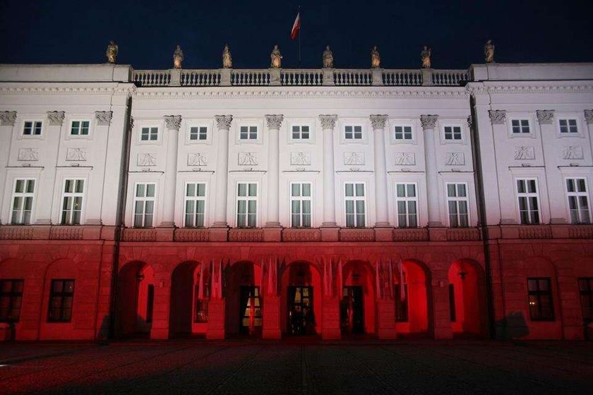 600 tys. zł na oświetlenie Pałacu Prezydenckiego 