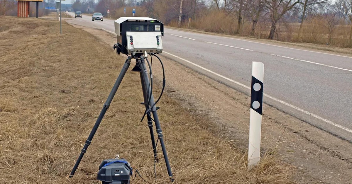 Przywrócenie prawa do wykonywania kontroli ruchu drogowego przy użyciu fotoradarów przez straż miejską. Odpowiedź Ministerstwa Infrastruktury