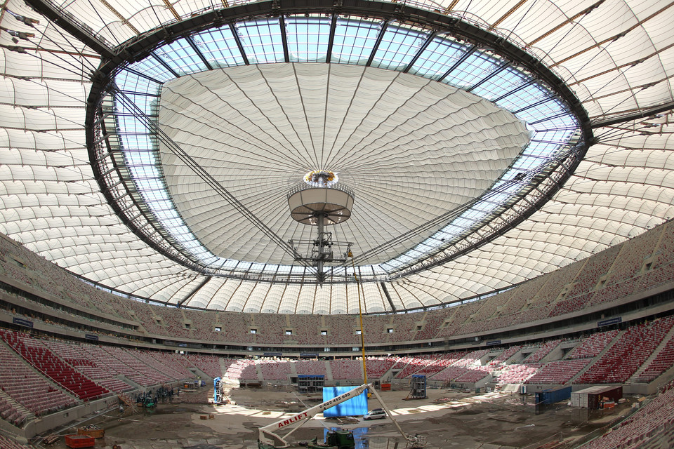 Oto jak rośnie Stadion Narodowy