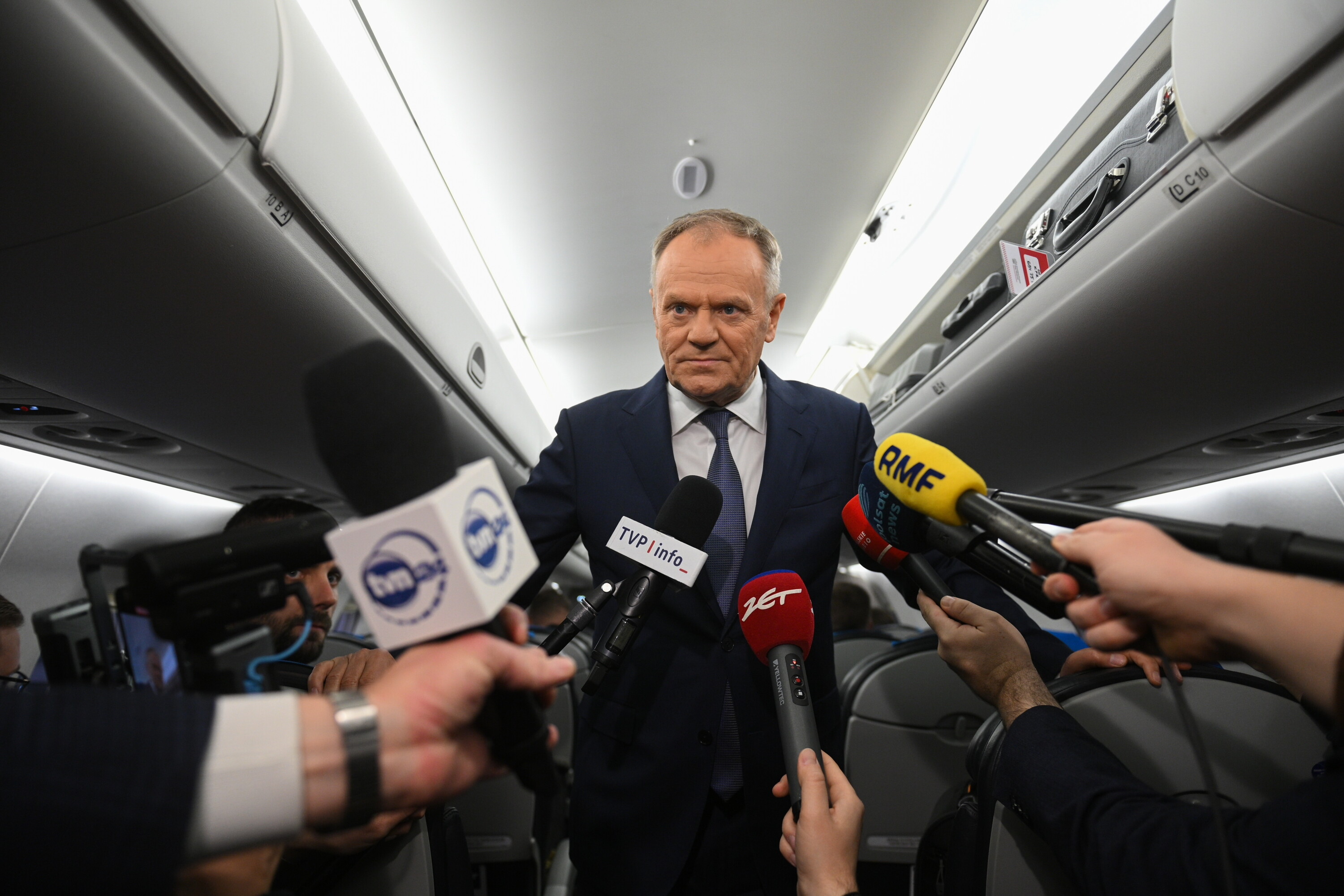 Tusk w Berlinie: Pyta o gwarancje bezpieczeństwa dla Polski