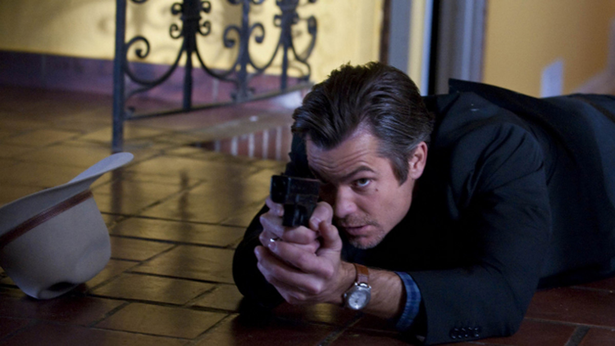 30 marca na antenie AXN zadebiutuje drugi sezon serialu "Justified: Bez przebaczenia". Timothy Olyphant jako Raylan Givens będzie znowu walczył z bandytami, poruszając się na granicy prawa.