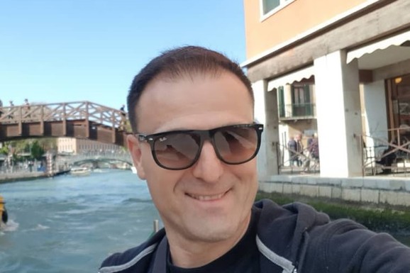 Popularni pevač ima vilu u Crnoj Gori, a za biznis u Beogradu PODIGAO KREDIT: "Nije me sramota"