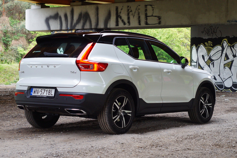 Volvo XC40 T4 R-Design