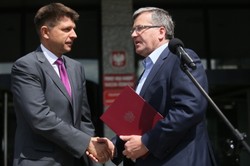 Senackie komisje za przeprowadzeniem referendum zarządzonego przez prezydenta