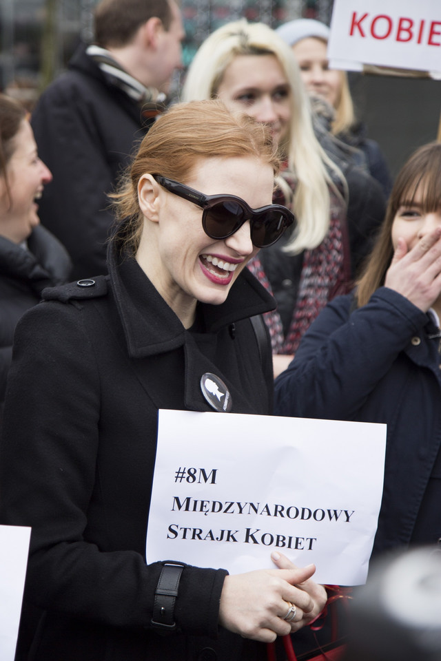 Jessica Chastain na Międzynarodowym Strajku Kobiet