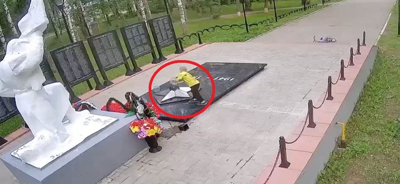 Obłęd Kremla nie ma końca! Ośmiolatek zgasił płomień, grozi mu więzienie