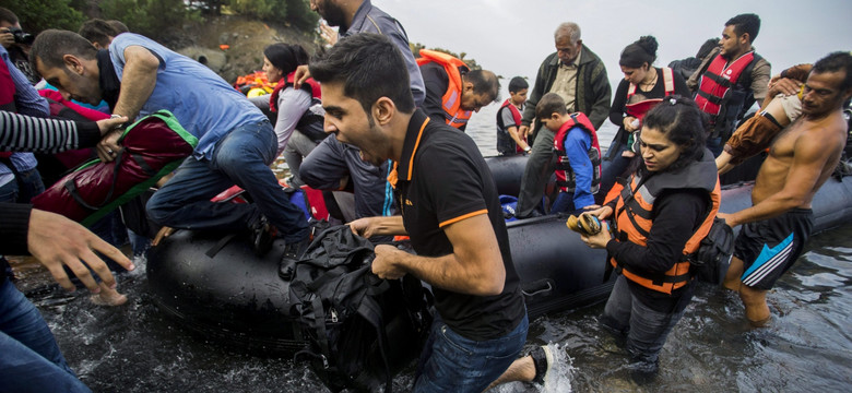 Komisja Europejska obiecuje przyjmowanie uchodźców z Turcji. Z Brukseli nieoficjalnie: 500 tysięcy