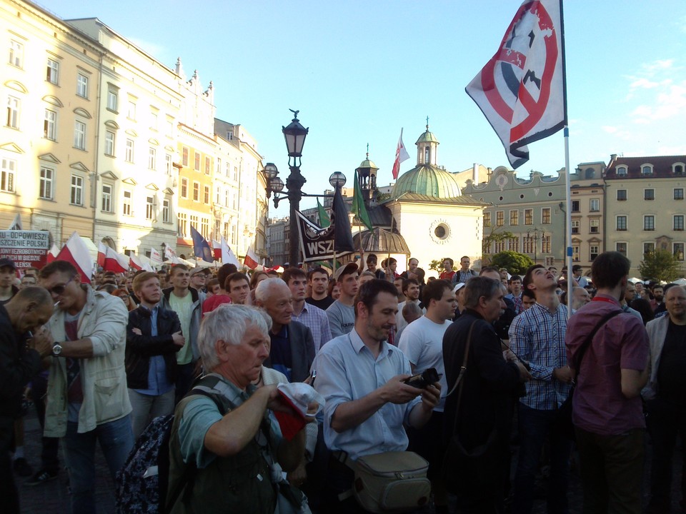 Tłumy w Krakowie domagały się dymisji rządu Tuska