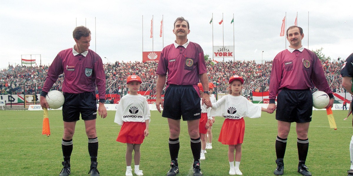 Andrzej Czyżniewski przed meczem Legia - Widzew (2:34) w 1997 r.