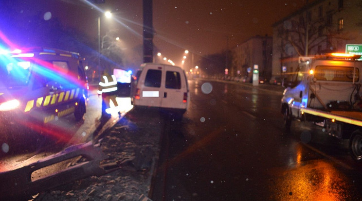 A szörnyű baleset a győri Szent István út 12. előtt történt / Fotó: Police.hu