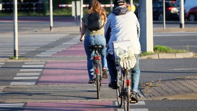 26-latka jechała rowerem Obwodnicą Trójmiasta. Dostała 5 tys. mandatu