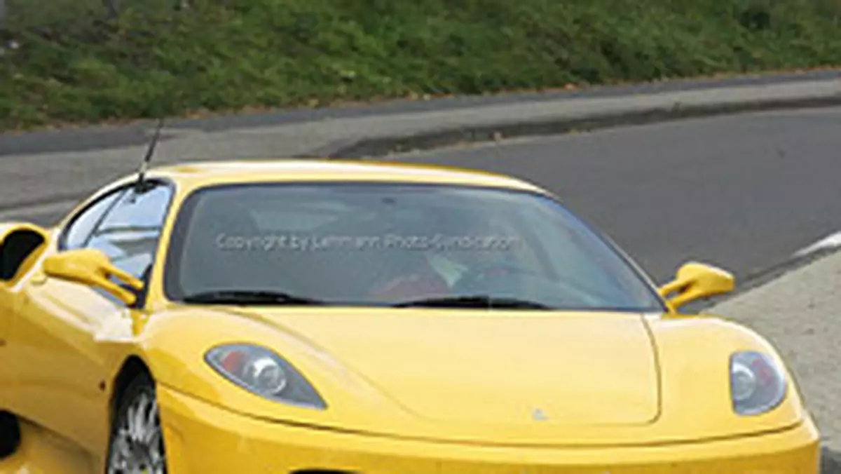 Zdjęcia szpiegowskie: Nowe Ferrari F430 Challenge Stradale