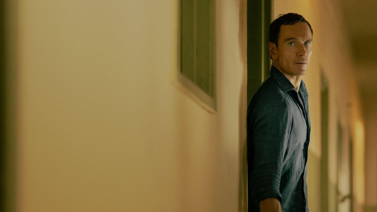 Michael Fassbender w serialu "Agencja"