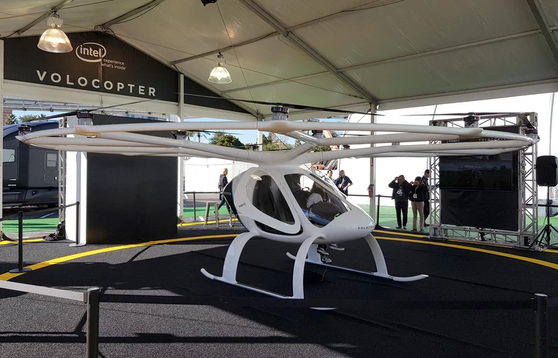 Autonomiczny dron do przewozu ludzi – Volocopter