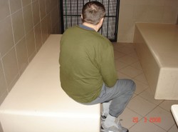 Strzelał do dzieci, bo niszczyły trawnik