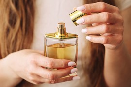 "Devojke, OVI PARFEMI ODBIJAJU MUŠKARCE": Beže čim ih osete, od poslednjeg im se DIŽE KOSA NA GLAVI