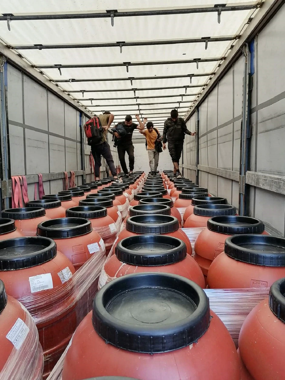 Migranti u tovaru maslina