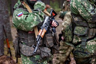 Rosyjskie ministerstwo obrony chce lepiej wykorzystać siły Korpusu Ochotniczego na froncie