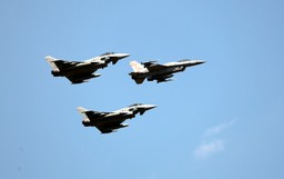 akcja polskich myśliwców nad bałtykiem. f-16 przechwyciły rosyjski samolot