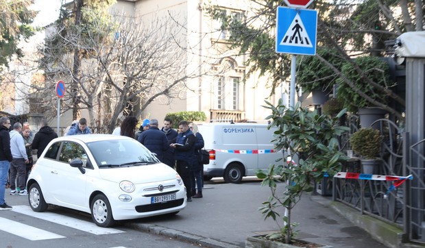 Pucnjava na Vračaru