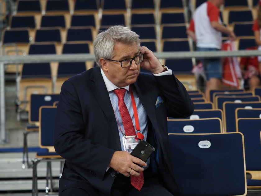 Czarnecki wygwizdany na meczu mistrzostw Europy w Krakowie