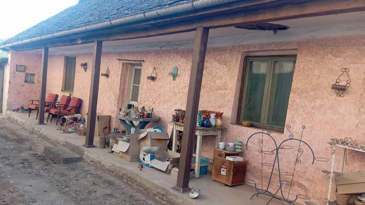 Kuća od 76 kvadrata prodaje se za 26.000 evra! Ima veliko dvorište i priključke za vodu i struju: Evo kakve mogućnosti pruža budućem vlasniku (FOTO)