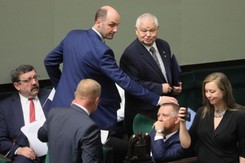 Gorąco w Sejmie. Opozycja i Banaś kontra PiS i Glapiński