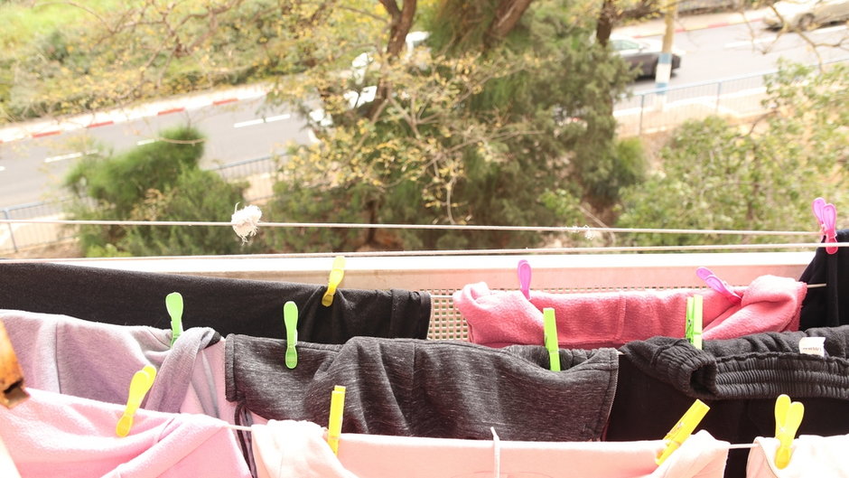 Czy można suszyć pranie na balkonie?