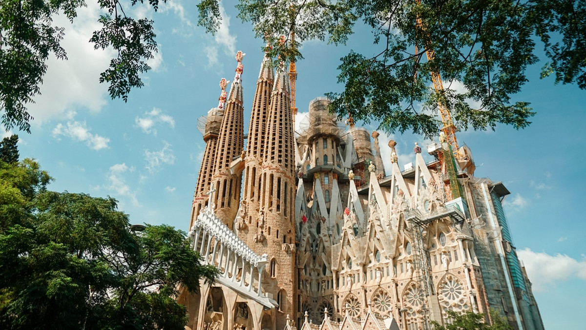 Sagrada Familia jest na ukończeniu. Zakończono prace przy pięciu wieżach
